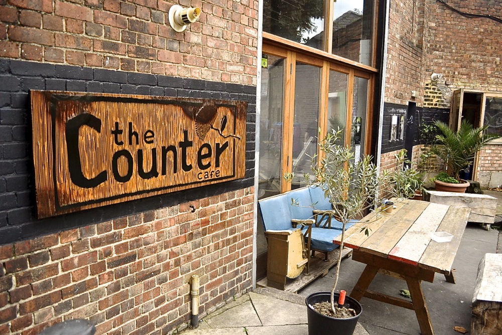 the counter cafe restaurant hackney brunch art gallery