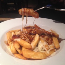 canadian cuisine food fries chips gravy